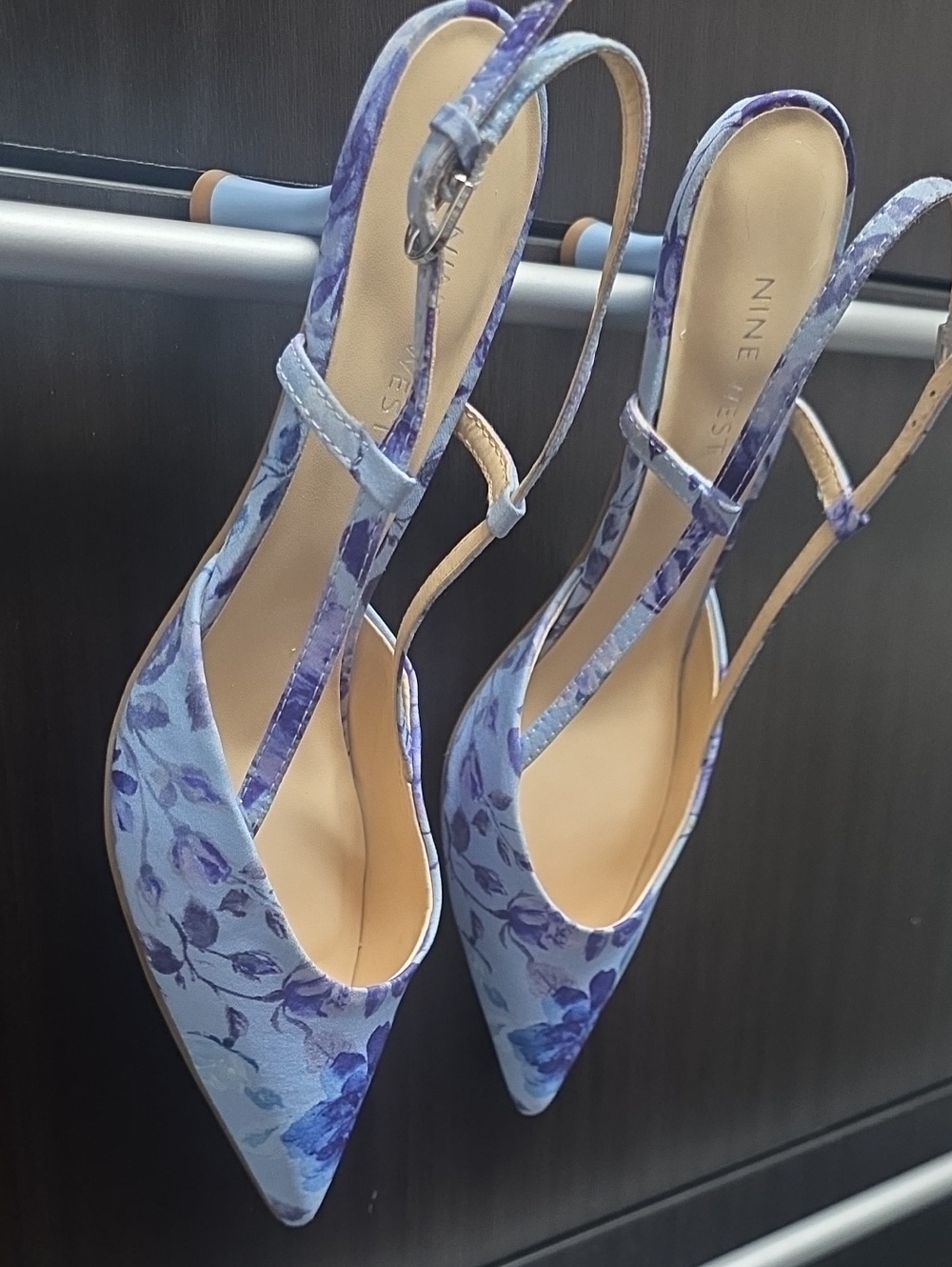 Nine West Lavender Blue Floral Pointed Slingback Heels